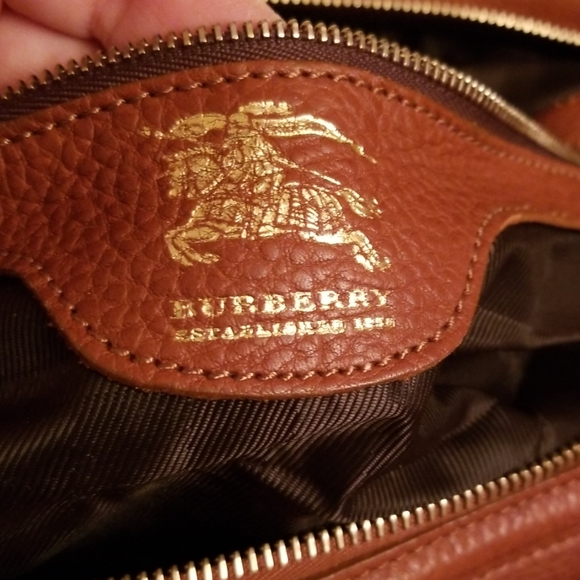 Burberry Duffle Style Pocketbook - Picture 6 of 8